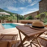 Maison Madamicella Hotel *