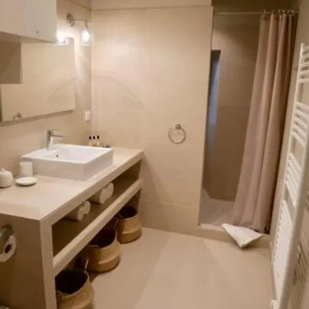 Maison Madamicella 酒店 *