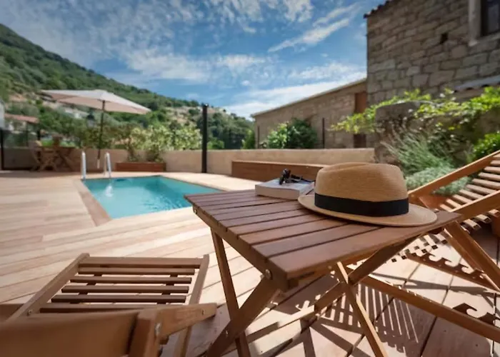 Maison Madamicella Otel *